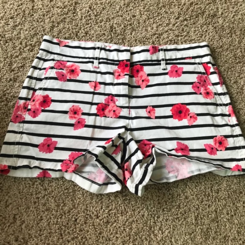 Elle shorts